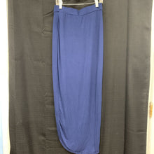 Load image into Gallery viewer, Solid Long Skirt (Vanilla Bay)
