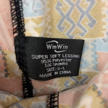 Load image into Gallery viewer, Pattern leggings
