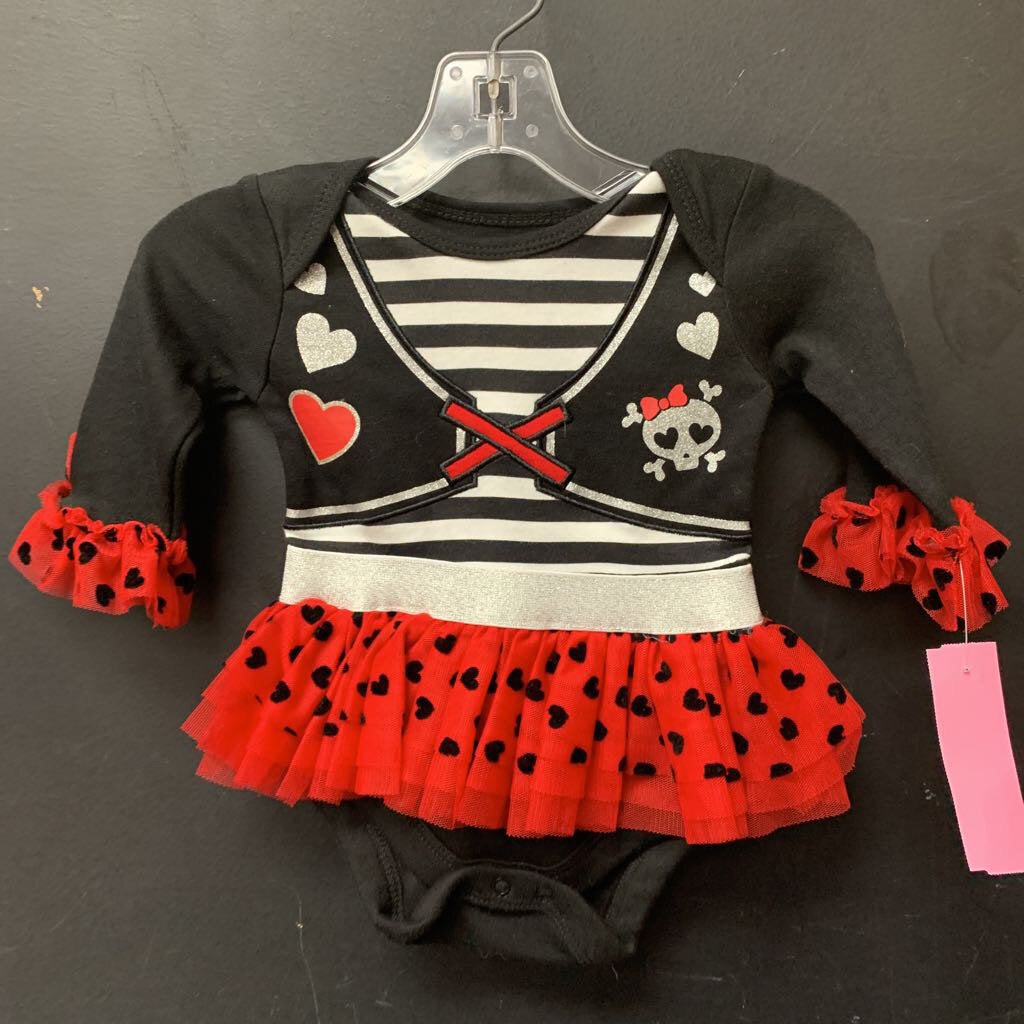 Pirate skull tutu onesie (Halloween)