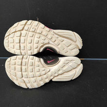 Load image into Gallery viewer, Girls Nike Presto PS sneakers
