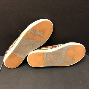 Boys casual shoes