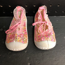 Load image into Gallery viewer, Girls Sparkly Ruffled Shoes
