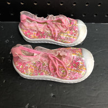 Load image into Gallery viewer, Girls Sparkly Ruffled Shoes
