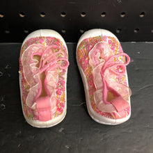Load image into Gallery viewer, Girls Sparkly Ruffled Shoes

