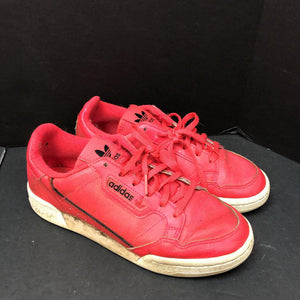 Girls sneakers