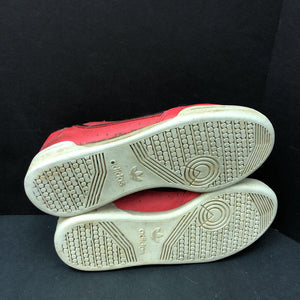 Girls sneakers