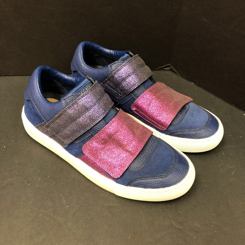 Girls Rise fit sneakers