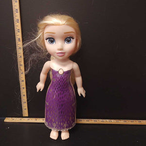 "Into The Unknown" Singing Elsa Doll