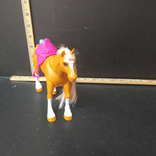 Load image into Gallery viewer, Horse w/saddle
