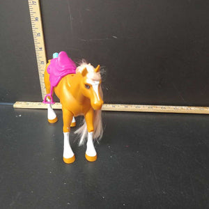 Horse w/saddle