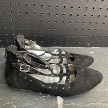 Load image into Gallery viewer, Girls Strappy Studded Flats

