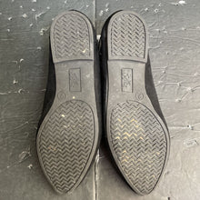 Load image into Gallery viewer, Girls Strappy Studded Flats
