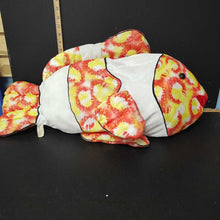 Load image into Gallery viewer, Tye dye Angel fish
