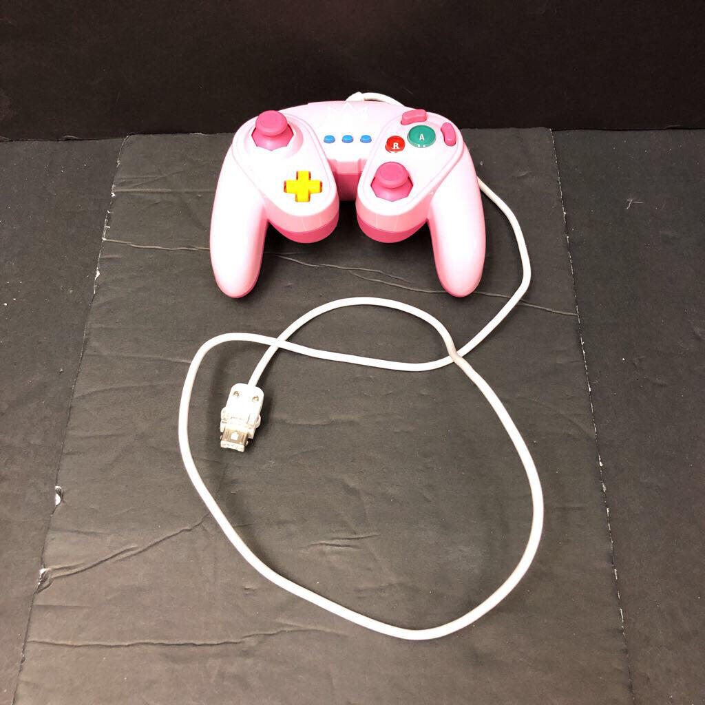 Peach Wii U Wired Fight Pad Controller