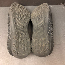 Load image into Gallery viewer, Girls Stretchy Flats
