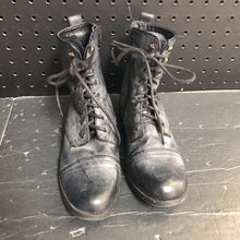 Load image into Gallery viewer, Girls Boots
