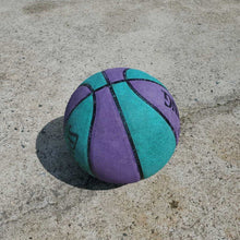 Load image into Gallery viewer, basketball
