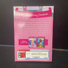 Load image into Gallery viewer, Snow White Lucks Out (Grimmtastic Girls) (Joan Holub &amp; Suzanne Williams) -series
