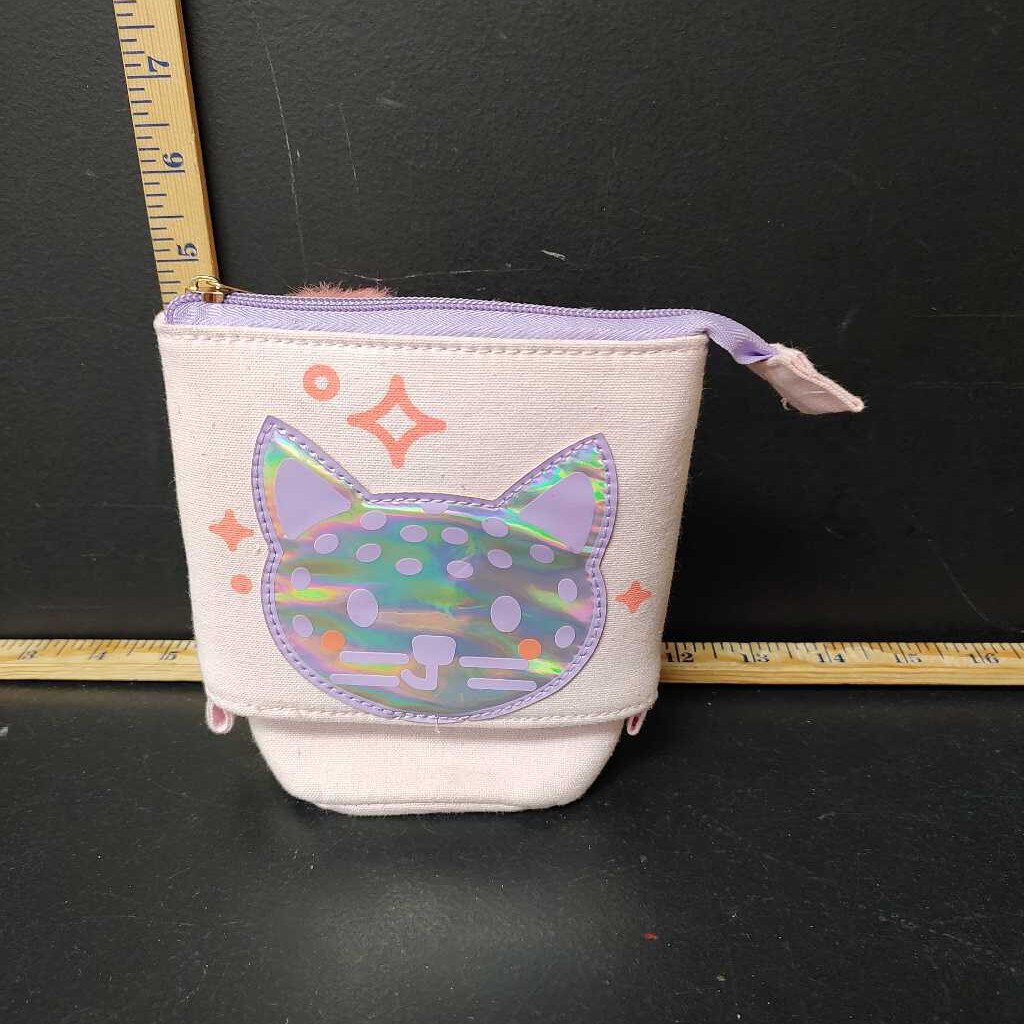 kitty adjustable zipperd bag