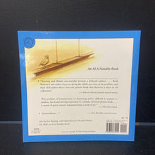 Load image into Gallery viewer, Fly Away Home (Eve Bunting) -paperback
