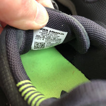 Load image into Gallery viewer, Girls Sneakers
