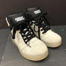 Load image into Gallery viewer, Boys Light Up Color Changing Sneakers (Multi Lights)

