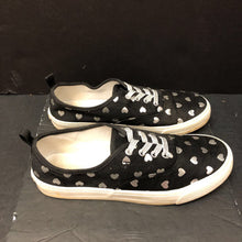 Load image into Gallery viewer, Girls Heart Slide On Shoes
