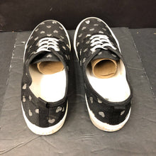Load image into Gallery viewer, Girls Heart Slide On Shoes
