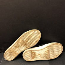 Load image into Gallery viewer, Girls Heart Slide On Shoes
