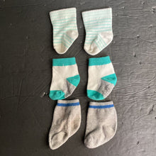 Load image into Gallery viewer, 3pk Boys Socks
