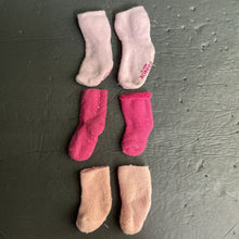 Load image into Gallery viewer, 3pk Girls Socks

