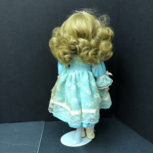 Arianna Porcelain Doll in Lace Dress & Hairbow w/Stand 1988 Vintage Collectible (Sweetheart Dolls)