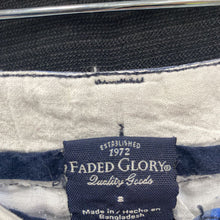 Load image into Gallery viewer, Plaid Shorts
