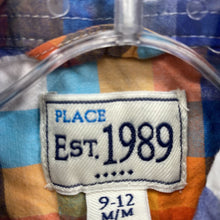 Load image into Gallery viewer, plaid button down shirt
