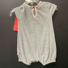 Load image into Gallery viewer, Solid outfit
