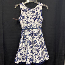 Load image into Gallery viewer, Floral Dress w/Belt
