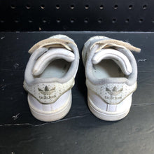 Load image into Gallery viewer, Girls Velcro Sneakers
