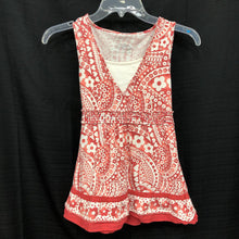 Load image into Gallery viewer, Sequin Floral Top
