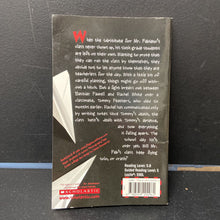 Load image into Gallery viewer, Flying Solo (Ralph Fletcher) -chapter paperback
