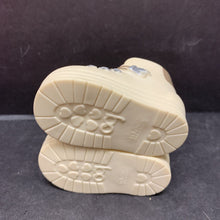 Load image into Gallery viewer, Boots for 18" Doll
