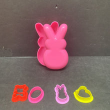 Load image into Gallery viewer, Bunny Case &amp; Cookie Cutter Set for 18" Doll
