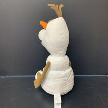 Load image into Gallery viewer, Talking Olaf Battery Operated
