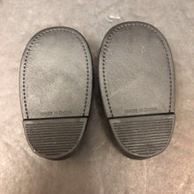 Load image into Gallery viewer, Shoes for 18&quot; Doll
