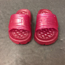 Load image into Gallery viewer, Slippers for 18" Doll
