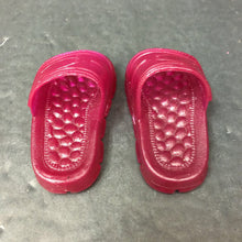 Load image into Gallery viewer, Slippers for 18&quot; Doll
