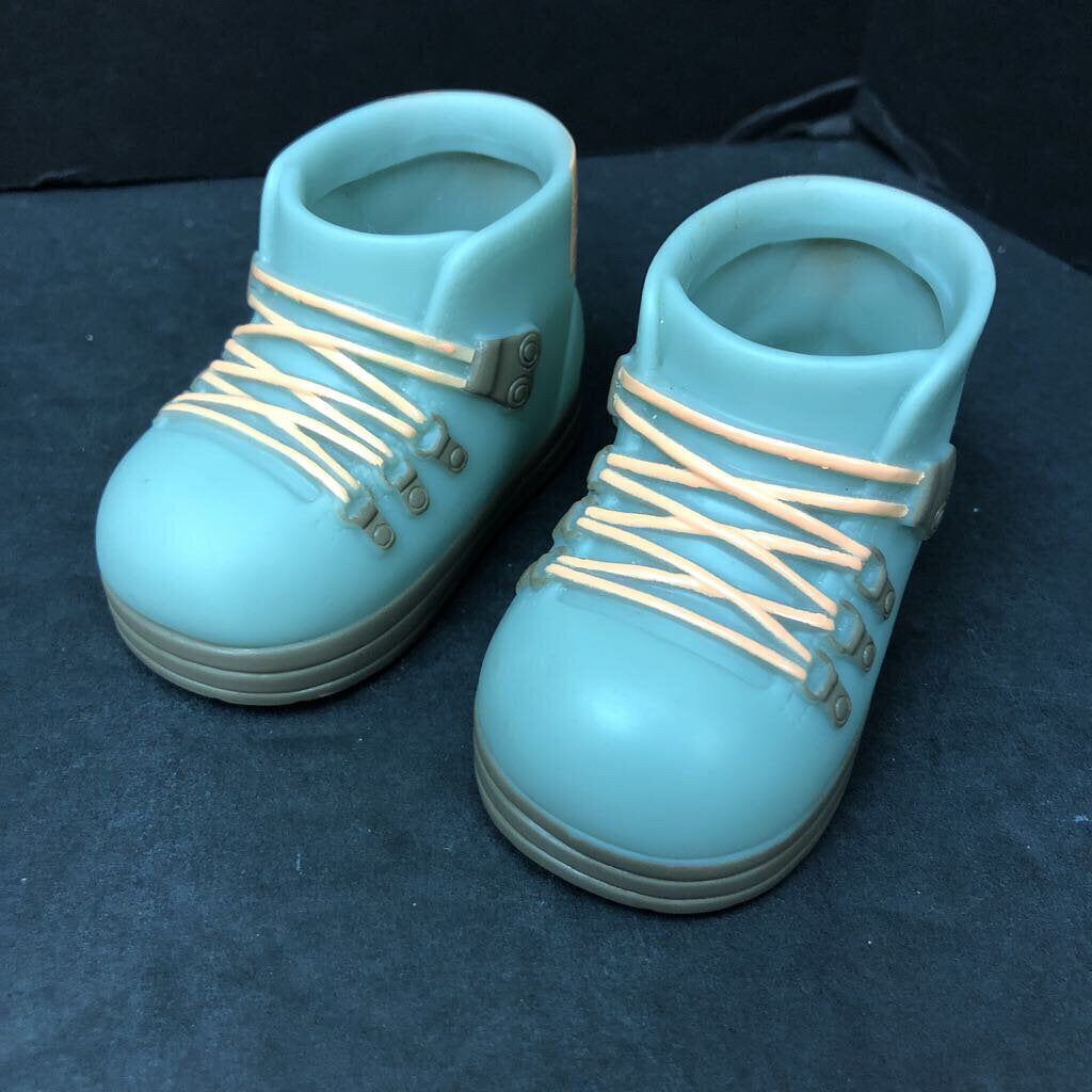 Shoes for 18
