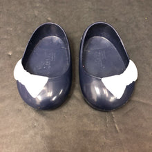 Load image into Gallery viewer, Shoes for 18&quot; Doll
