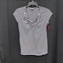 Load image into Gallery viewer, Striped ruffle top
