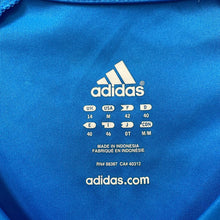 Load image into Gallery viewer, Athletic vneck top
