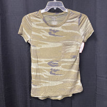 Load image into Gallery viewer, Camouflage pocket top
